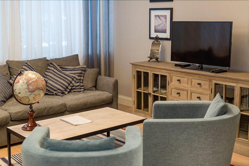 Wooden Villa Apartments Jūrkalne Extérieur photo