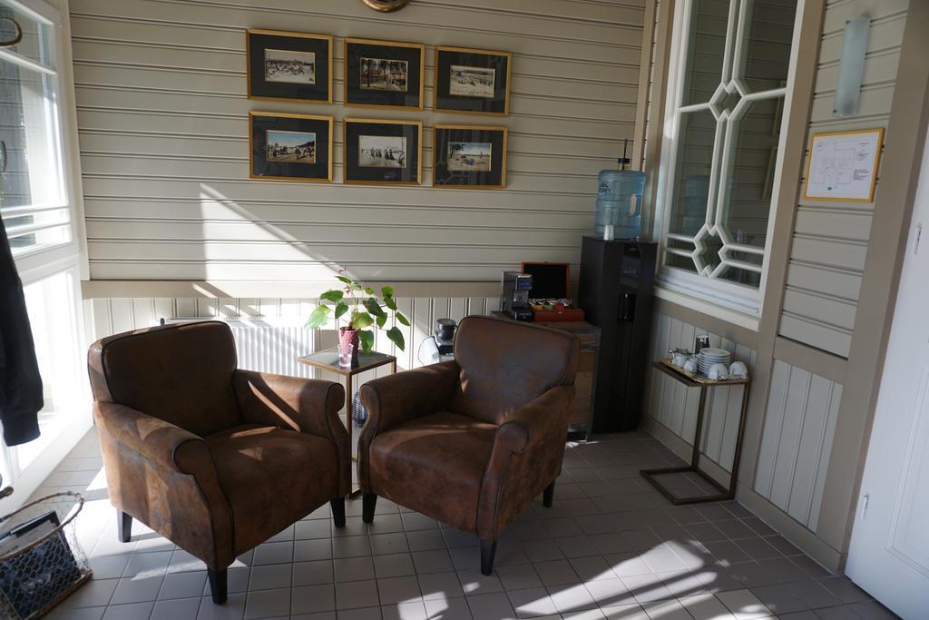 Wooden Villa Apartments Jūrkalne Extérieur photo