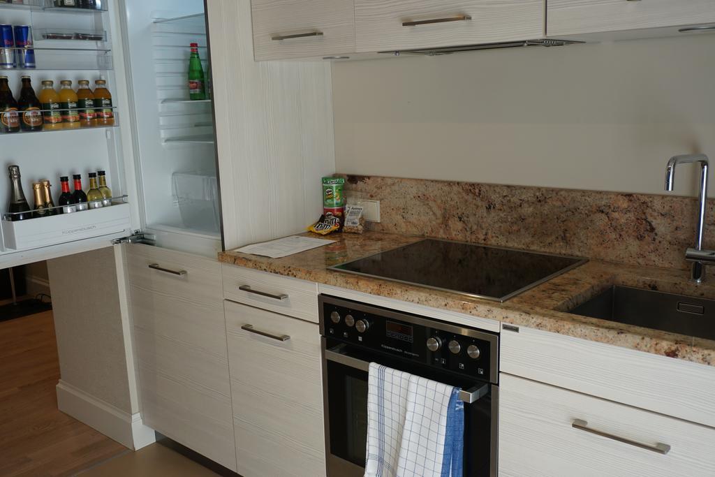 Wooden Villa Apartments Jūrkalne Extérieur photo