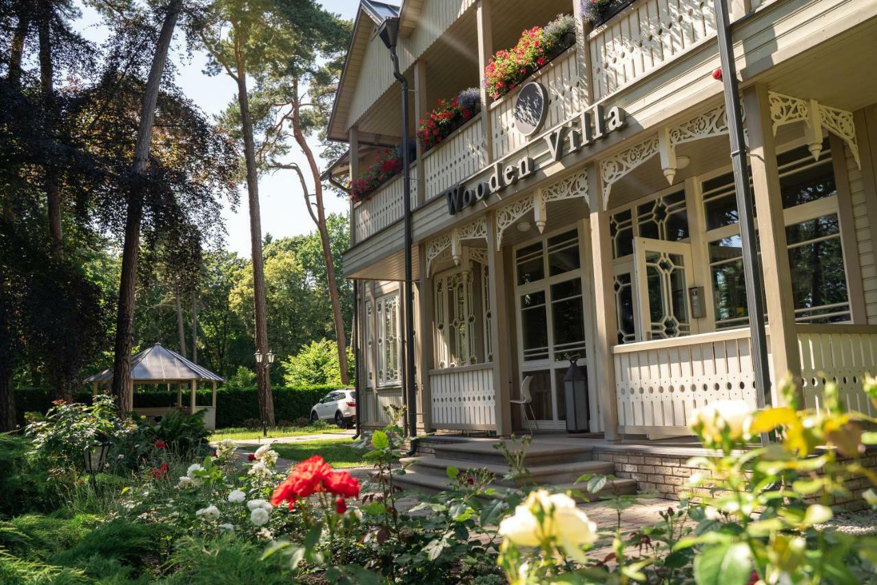 Wooden Villa Apartments Jūrkalne Extérieur photo